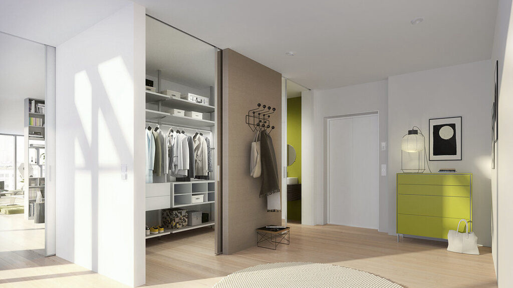 Sliding door for walk in wardrobe with uno interior